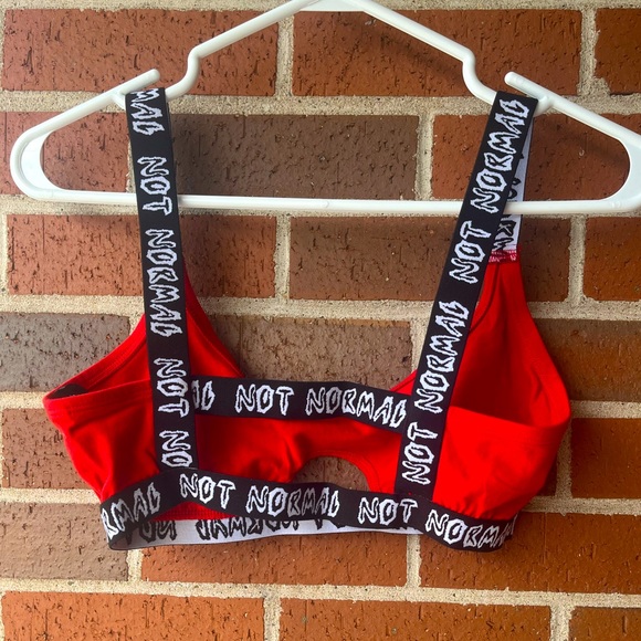 Hot Topic Crop Tank - Picture 3 of 4